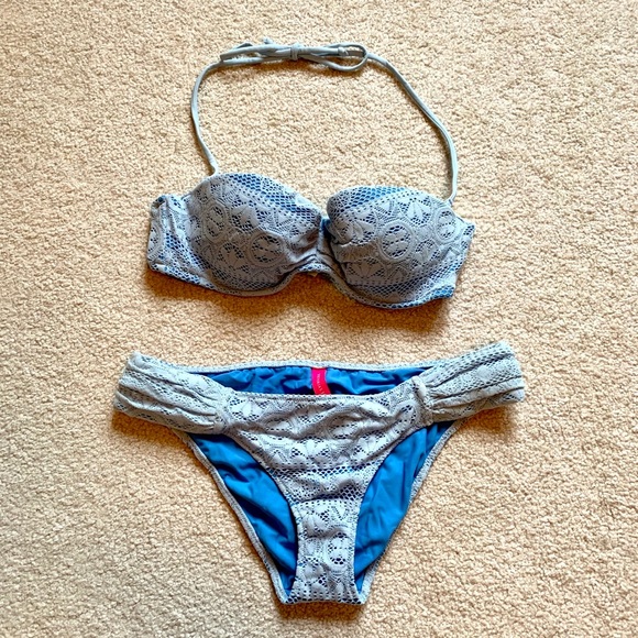 Victoria Secret Bandeau Bikini Set - Picture 2 of 6